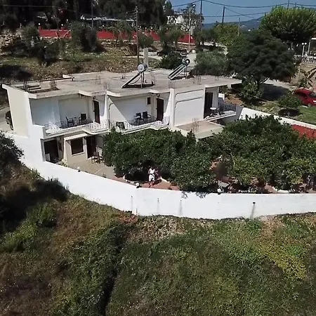 Tsanis Apartment Parga Exterior photo