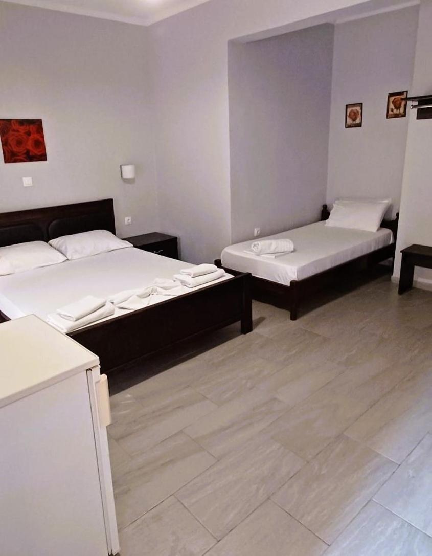 Tsanis Apartment